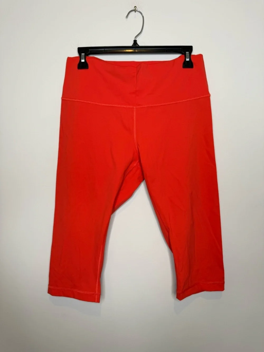 Lululemon Capri Leggings. bright Orange
